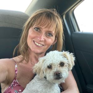 Meet your Posher, Deborah